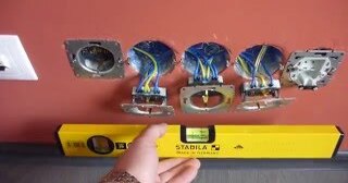 Установка розеток в Прохладном в октябре
