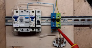 Установка устройства защитного отключения в Прохладном в октябре
