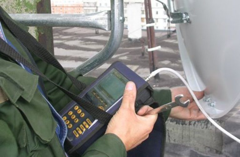 Установка спутниковой антенны в Прохладном в октябре